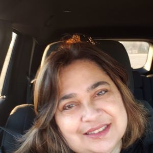 Meet your Posher, Maya